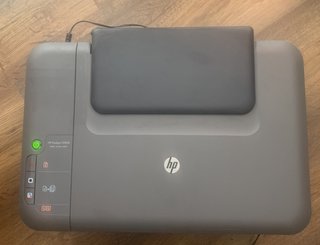 Impresora multifuncional HP Deskjet 1050a de segunda mano por 20 EUR en  Barcelona en WALLAPOP