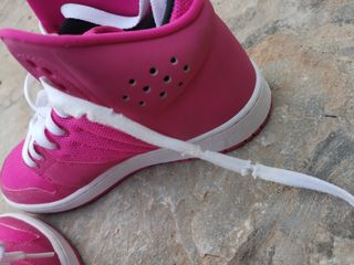 Zapatillas Nike Air Jordan talla 38 rosa de segunda mano por 75 EUR en  Torrevieja en WALLAPOP