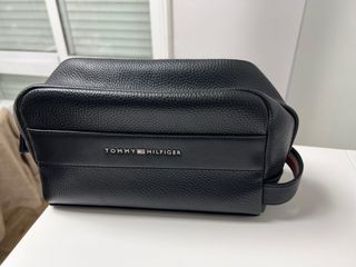 Bolsos mano de Neceseres y Cosmetiqueras para Hombre de Zara | FASHIOLA.mx
