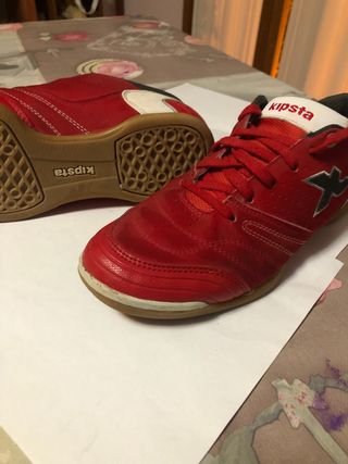 Zapatos kipsta de segunda mano por 7 EUR en Zaragoza en WALLAPOP