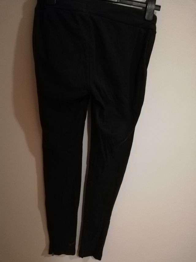 Pantalon depoetivo negro BOOMERANG