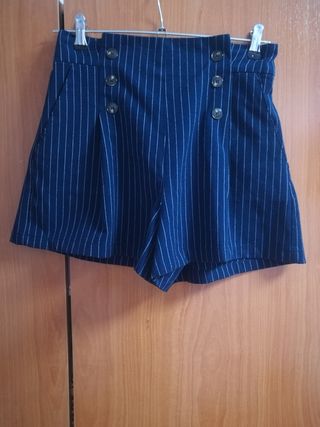 Short rayas pull \u0026amp; bear de segunda mano por 2 EUR en Santander en  WALLAPOP