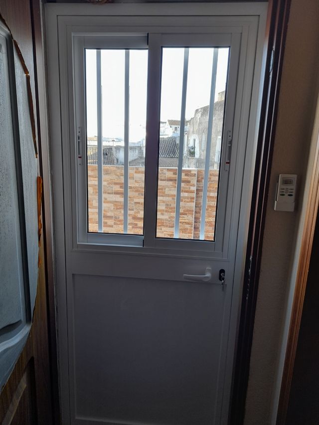 aluminio y panel sanwich