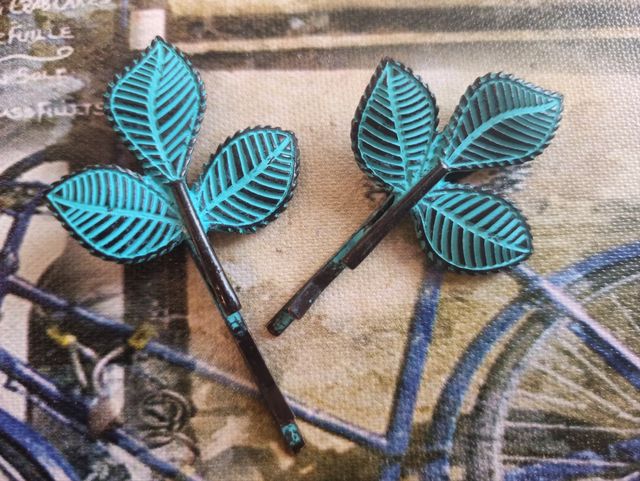 Horquillas forja con efecto pátina. Hechas a mano.