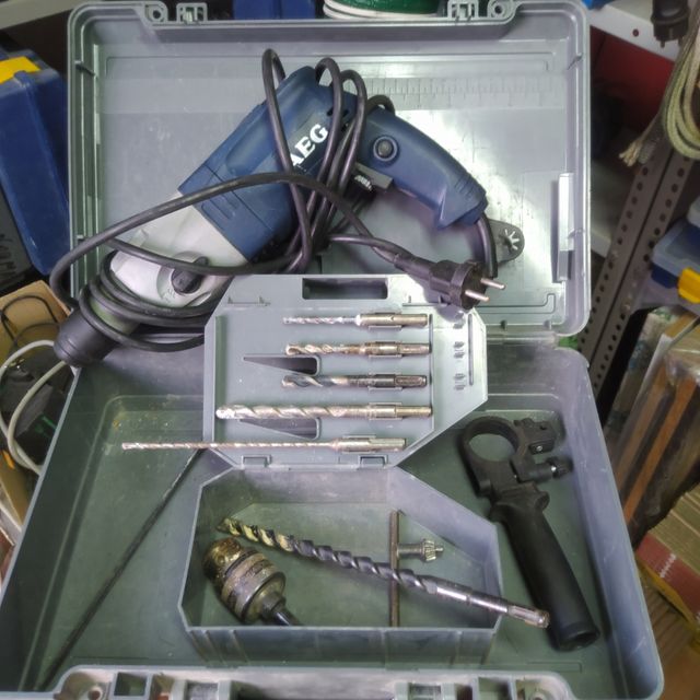 Taladro percutor SD AEG K2003 Azul 600W Regulable