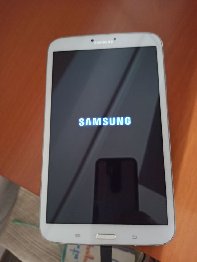 Tablet Samsung SM-T310
