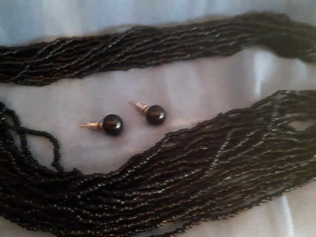 Collar y pendientes vintage