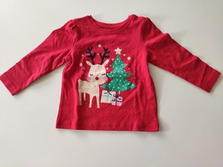 Camiseta navidad bebé 9-12 meses Primark de segunda mano por 2 EUR en Sant  Cugat del Vallès en WALLAPOP