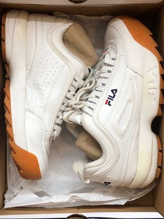 Fila Disruptor II premium\\/ Talla 38\\'5 de segunda mano por 40 EUR en Gijón  en WALLAPOP