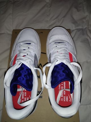 Air force 1 type white talla 42 de segunda mano por 180 EUR en San  Sebastián de Los Reyes en WALLAPOP