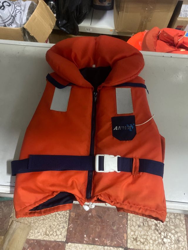 Giubbotto di salvataggio approvato