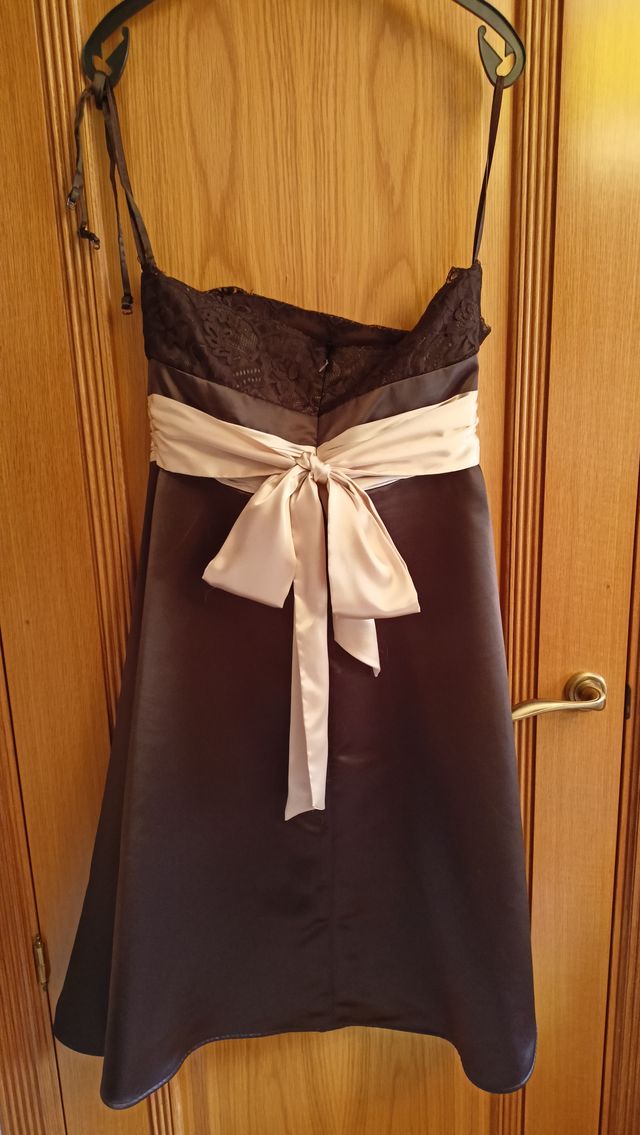 Vestido midi y palabra de honor fiesta/ ceremonia.
