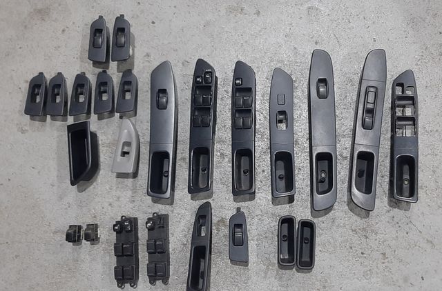 Botoneras y molduras Subaru Impreza