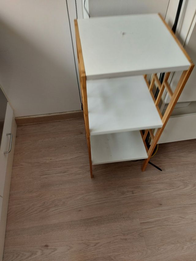 Urge por mudanza mesita decorativa