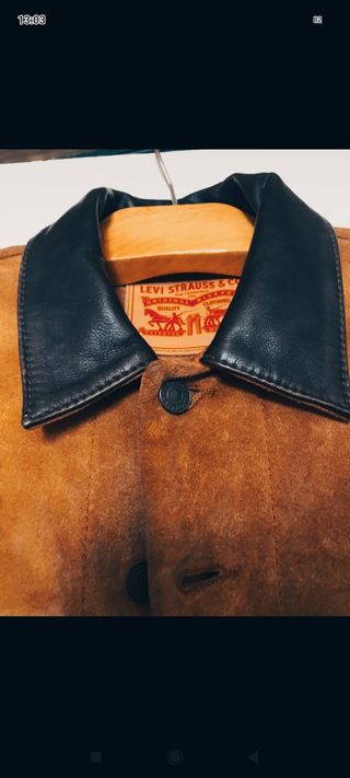 Cazadora, chaqueta Levi\\'s levis piel cuero talla S de segunda mano por 180  EUR en Sevilla en WALLAPOP