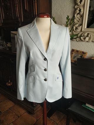 CHAQUETA BLAZER SEÑORA MONTEPICAZA TALLA M de segunda mano por 20 EUR en La  Roda en WALLAPOP