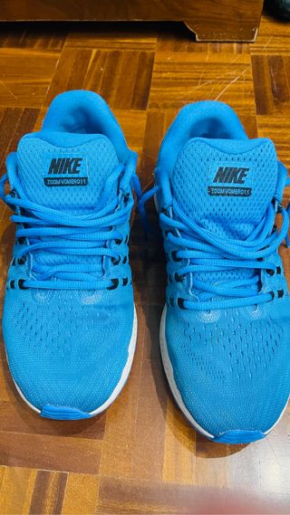 Venta Zapatillas Nike Air Zoom Vomero 11. POCO USO de segunda mano por 50  EUR en Jaén en WALLAPOP