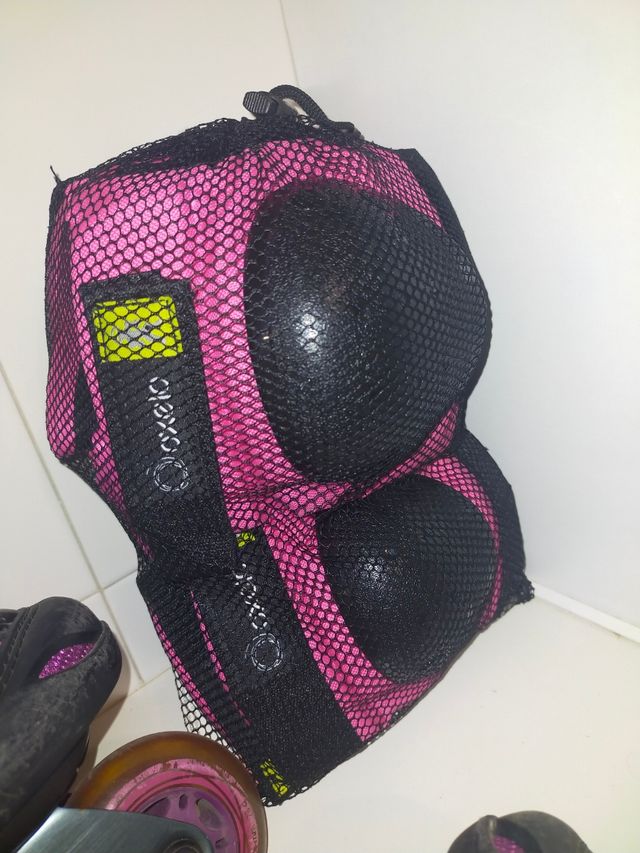 PATINES EN LÍNEA + RODILLERAS Y BOLSA X 20€
