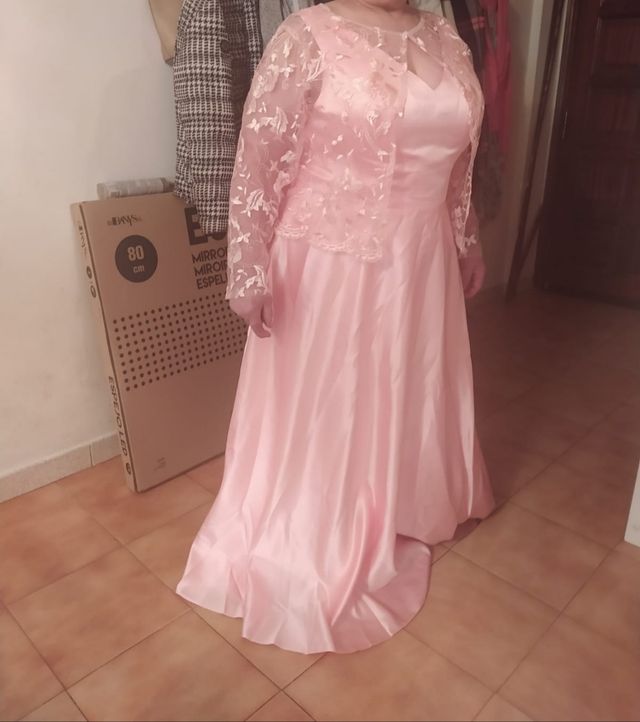 Vestido de fiesta color rosa