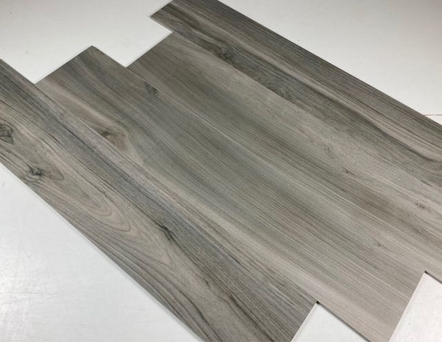 INOUT RUBY GREY 23x120 rectificado