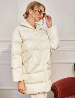 Plumífero beige Shein de segunda mano por 15 EUR en Valencia en WALLAPOP
