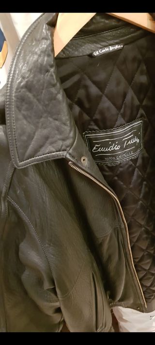Cazadora Emidio Tucci de segunda mano por 60 EUR en Madrid en WALLAPOP
