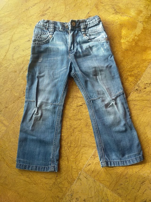 tejano niño DKNY 2 años