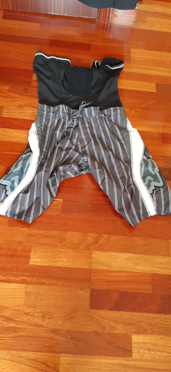 Conjunto Enduro DH FOX Pantalón con badana, T. 34