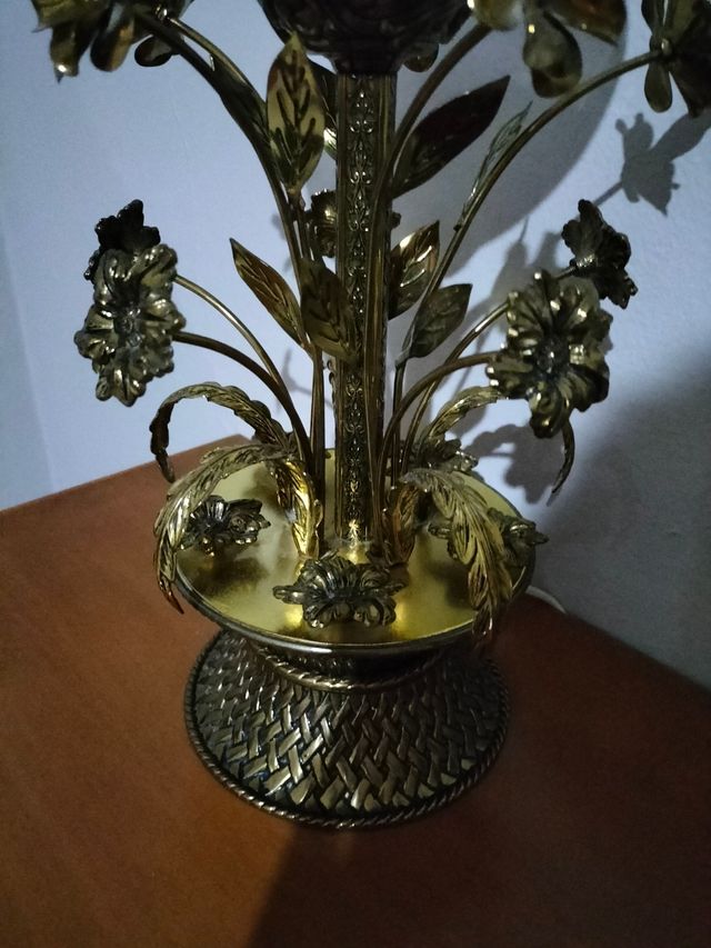 dos lamparitas de mesita de noche