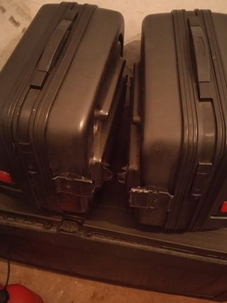 Maletas moto guzzi de segunda mano por 100 EUR en O Burgo en WALLAPOP