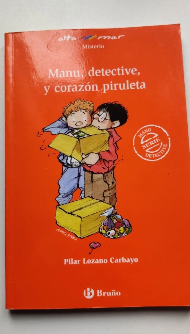 Manu, detective, y corazón. Libro misterio  8 años