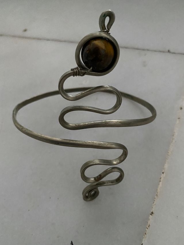 Bracciale in acciaio con occhio di tigre