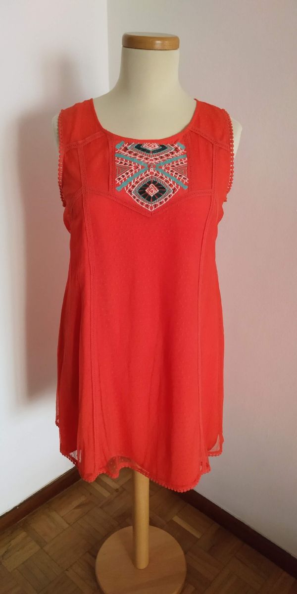 Vestido coral