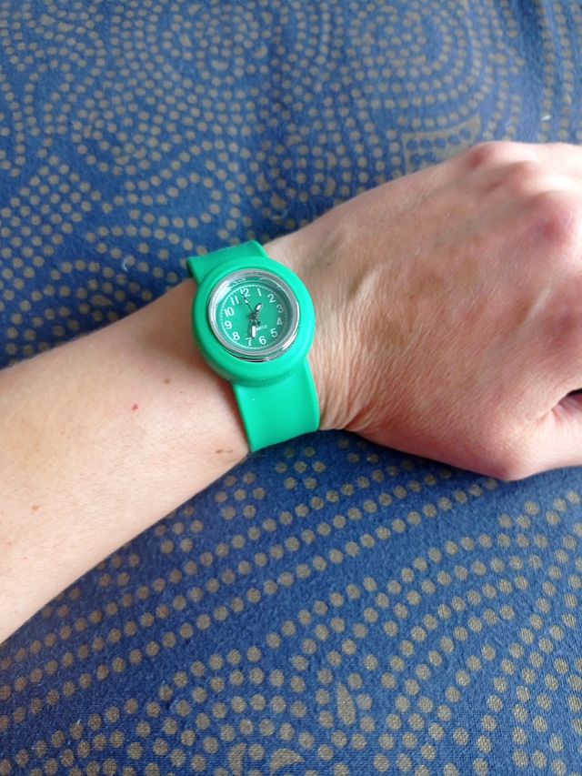 Reloj con esfera intercambiable.