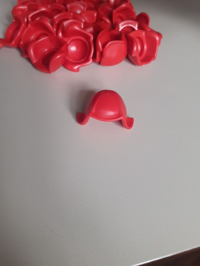 gorro doncella rojo Playmobil