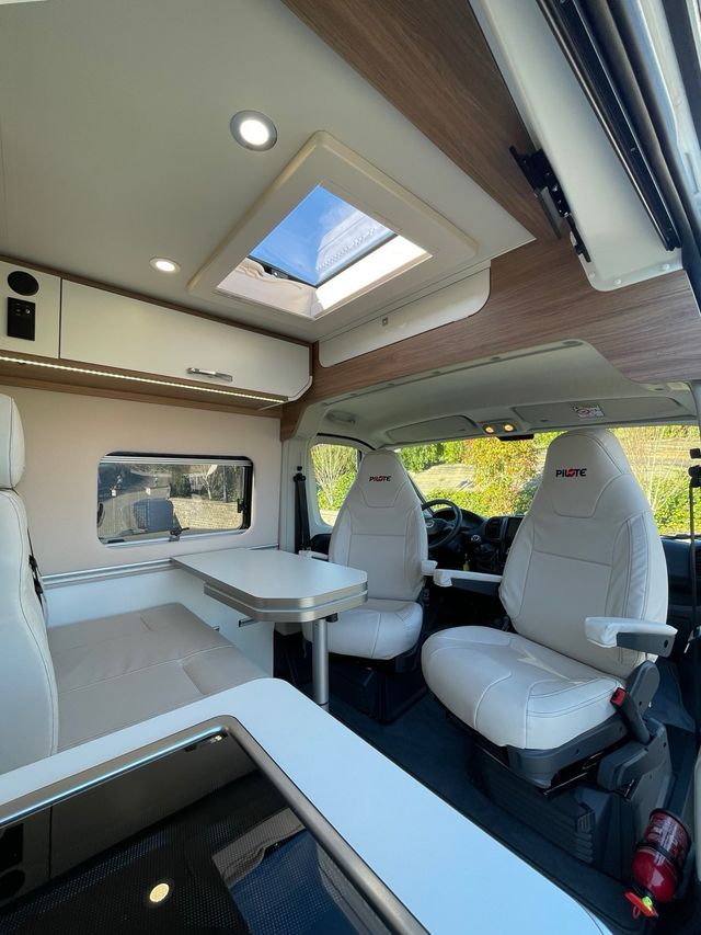 Alquiler furgoneta camper