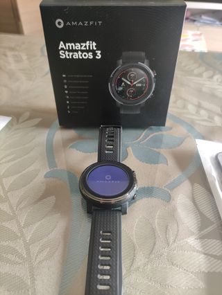 OFERTA!! Amazfit Stratos 3 de segunda mano por 75 EUR en Córdoba en WALLAPOP