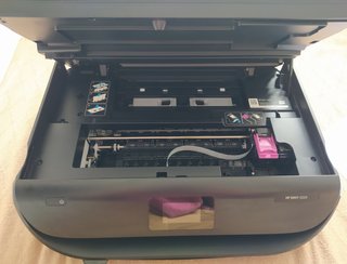 Impresora multifunción HP ENVY 5020 de segunda mano por 160 EUR en Sanlúcar  de Barrameda en WALLAPOP