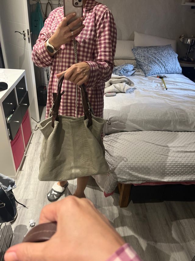 bolso piel, comprado en el corte