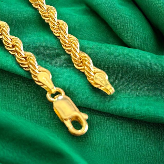 Pulsera Cordón Salomónico 4.50 mm Oro 18 Kilates