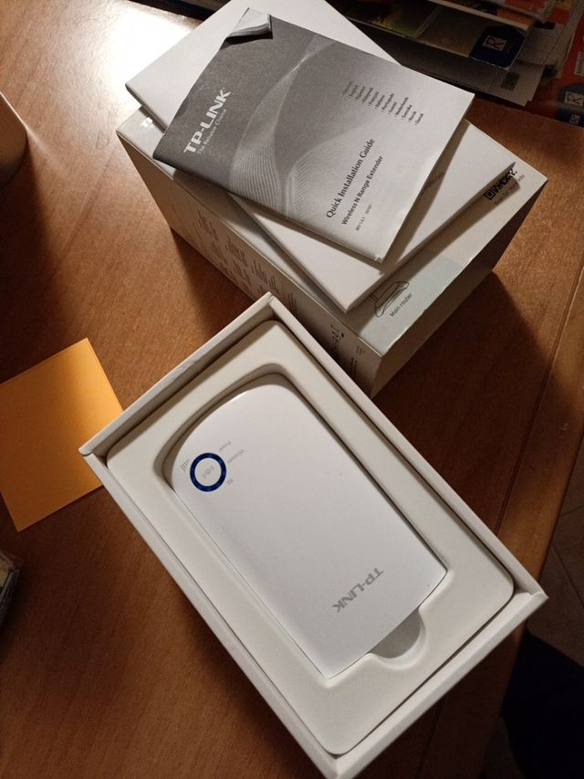 TP Link range extender 300