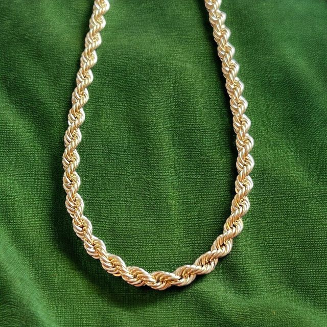 Collar Cordón Salomónico 4.50 mm 18 Kilates