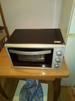 Horno mandine de segunda mano por 10 EUR en Murcia en WALLAPOP