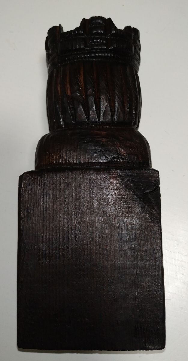 "Rey medieval" figura madera maciza, años 60