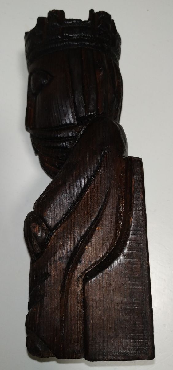 "Rey medieval" figura madera maciza, años 60