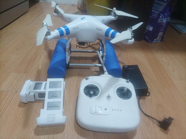 dron preparado para pescar