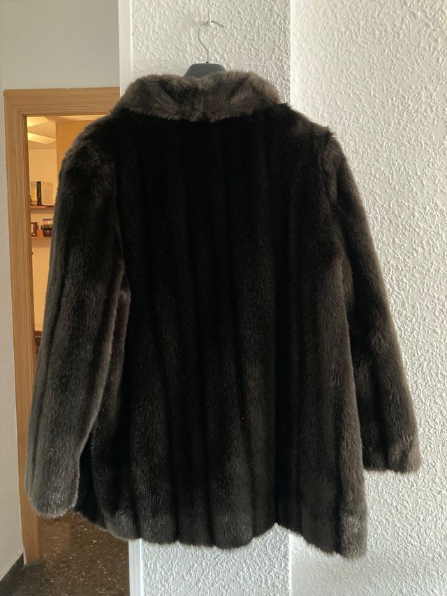 Chaquetón de piel auténtica