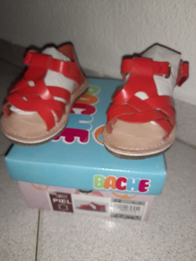 SANDALIAS DE PIEL PARA VERANO TALLA 22