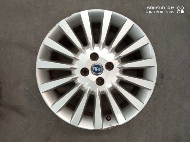Llantas aluminio en 17 Fiat Grande Punto Sport