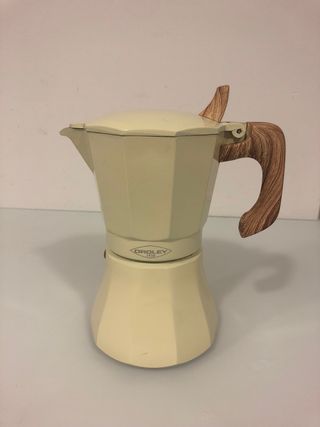 Cafetera italiana oroley de segunda mano por 10 EUR en Figueres en WALLAPOP